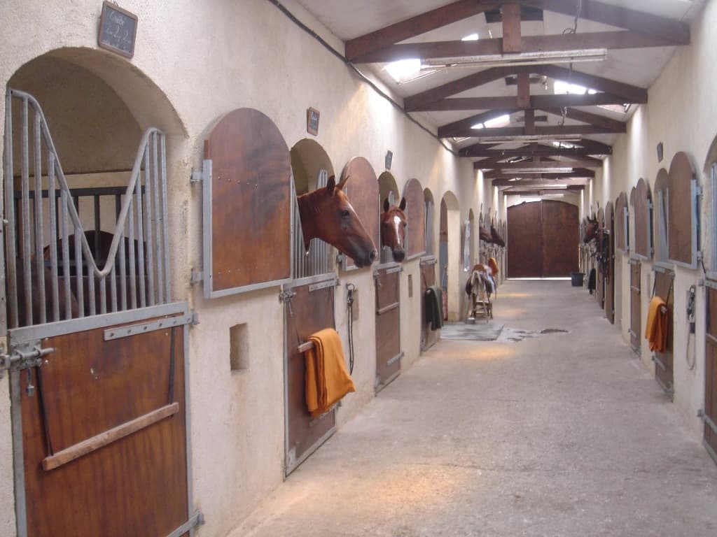 ASSOC ECURIES DES BARRYS — photo 1