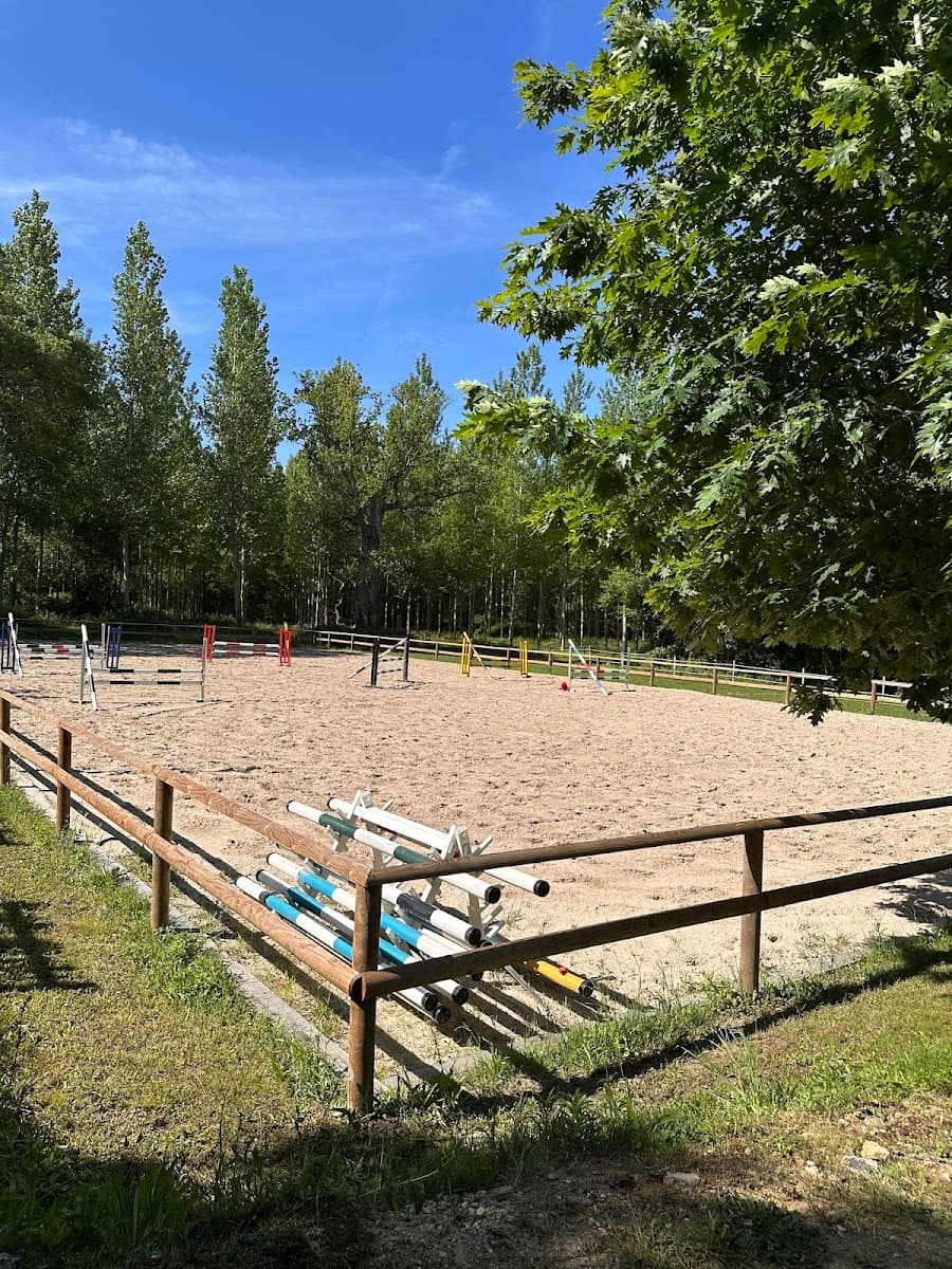 Écurie de Carasse — photo 1
