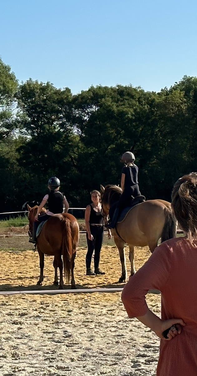 Ferme équestre de la Pétinière — photo 1