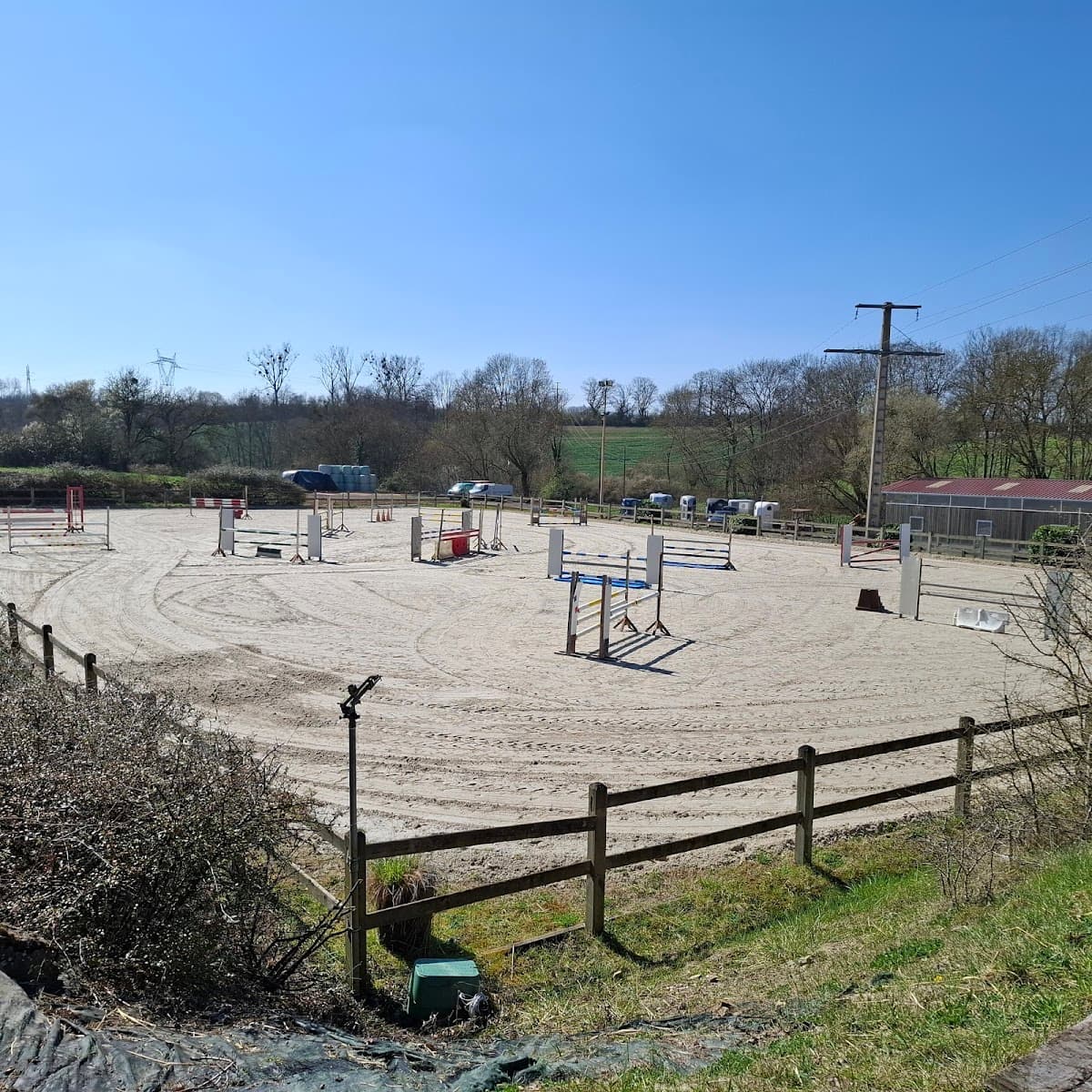 HARAS DES 6 REINES — photo 1