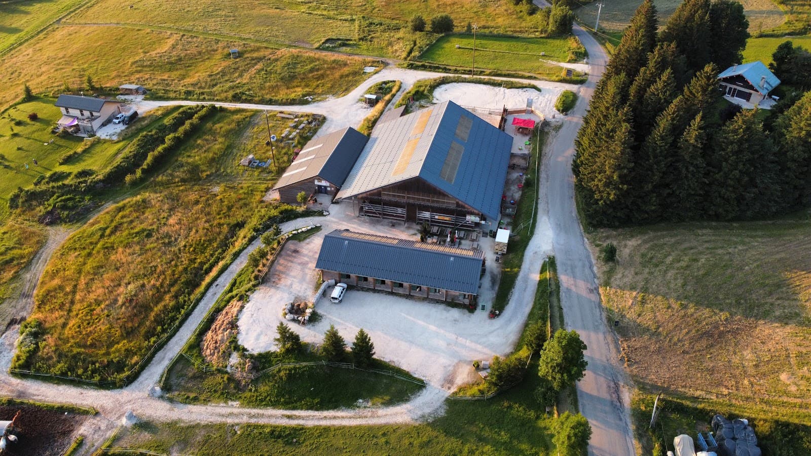 HARAS DU VERCORS - EARL — photo 1