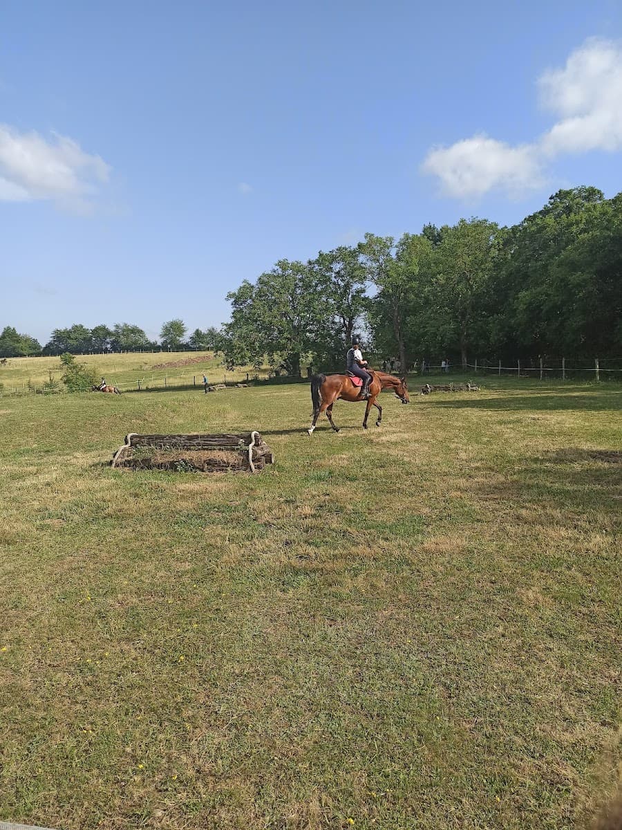 OCHEVAL — photo 1