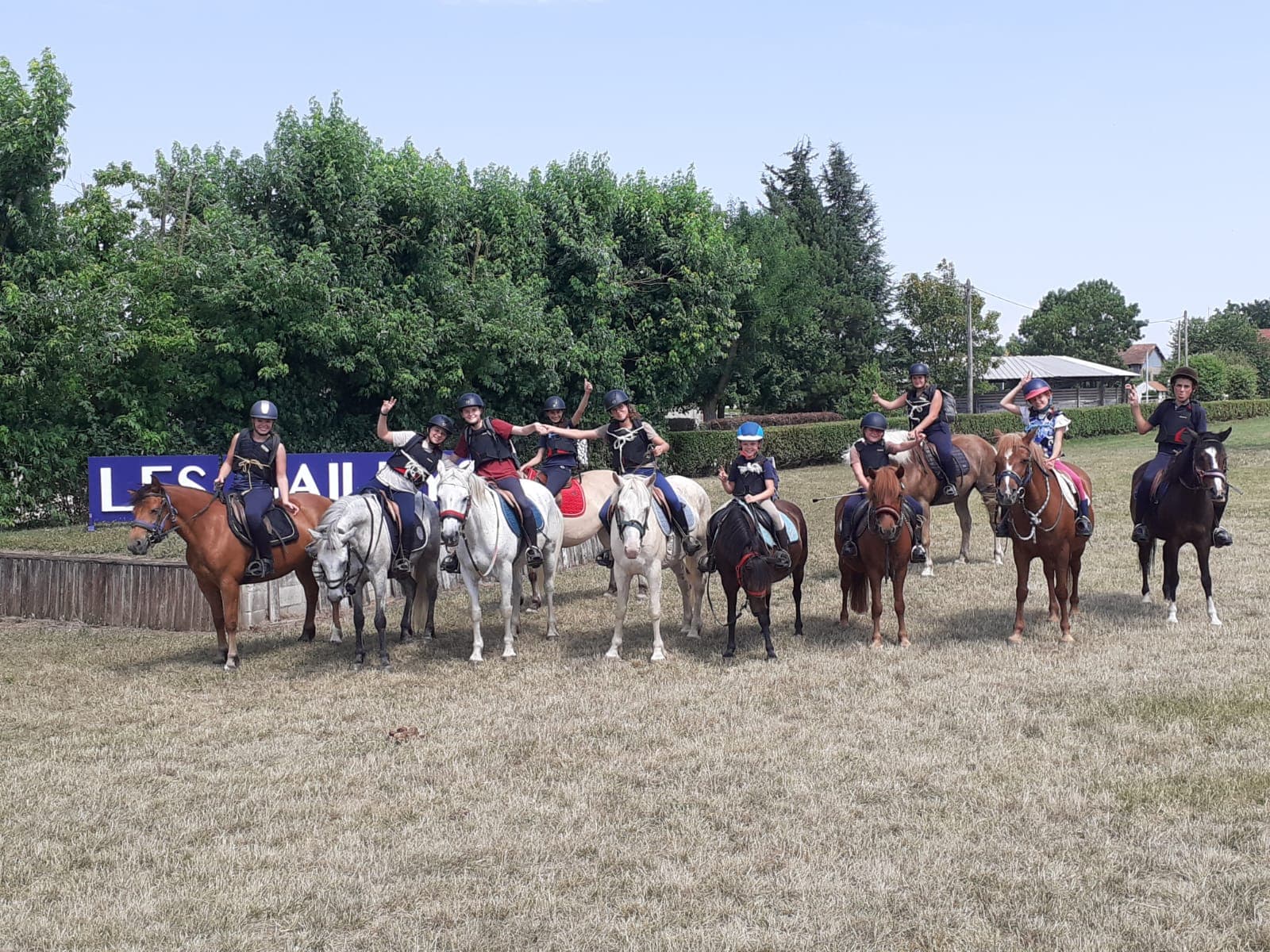 SCEA LES MAILLYS — photo 1