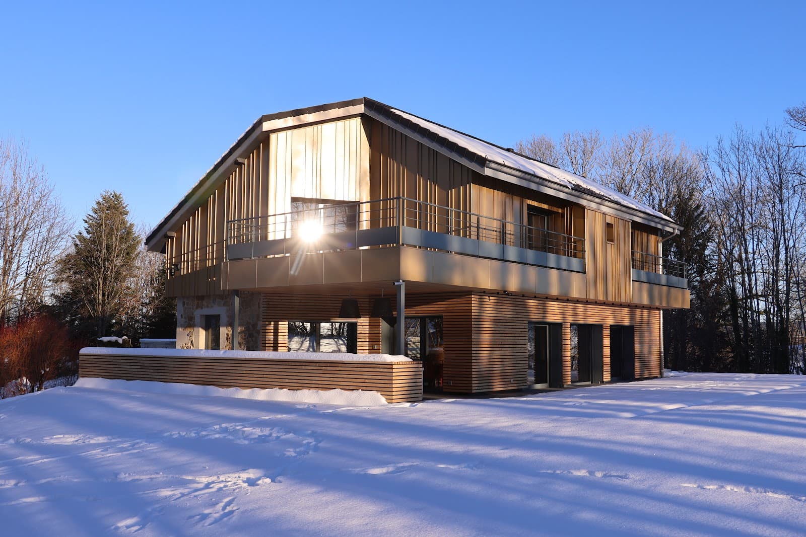 TEAM ATHOME — photo 1